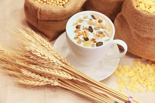 Alimentos a base de granos como la avena, puede durar hasta tres semanas después de su vencimiento. Foto: Pixabay 